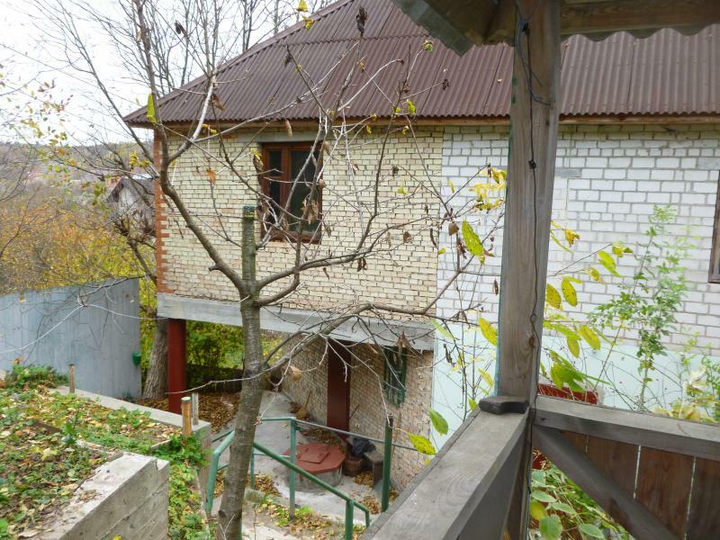 Киев, Целинная ул., 15