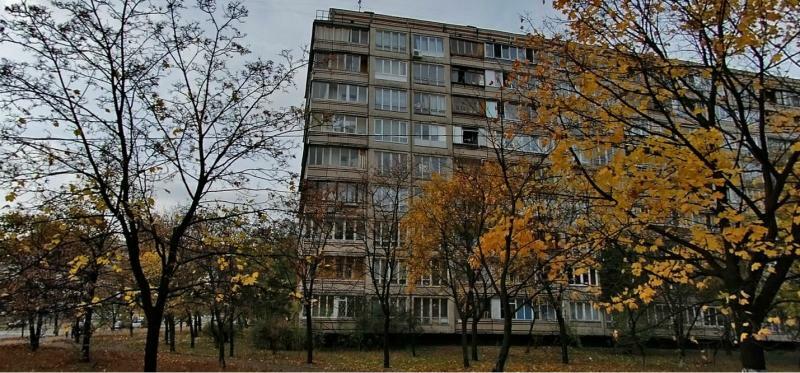 Київ, Пантелеймона Куліша вул., 1