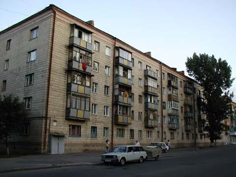 Киев, Парково-Сырецкая ул., 9