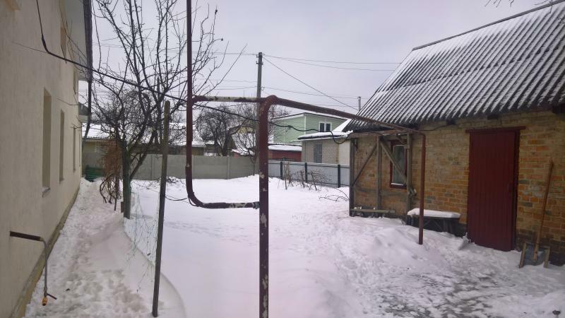 Киевская обл., Белоцерковский район, г. Белая Церковь, Полевая ул., 140