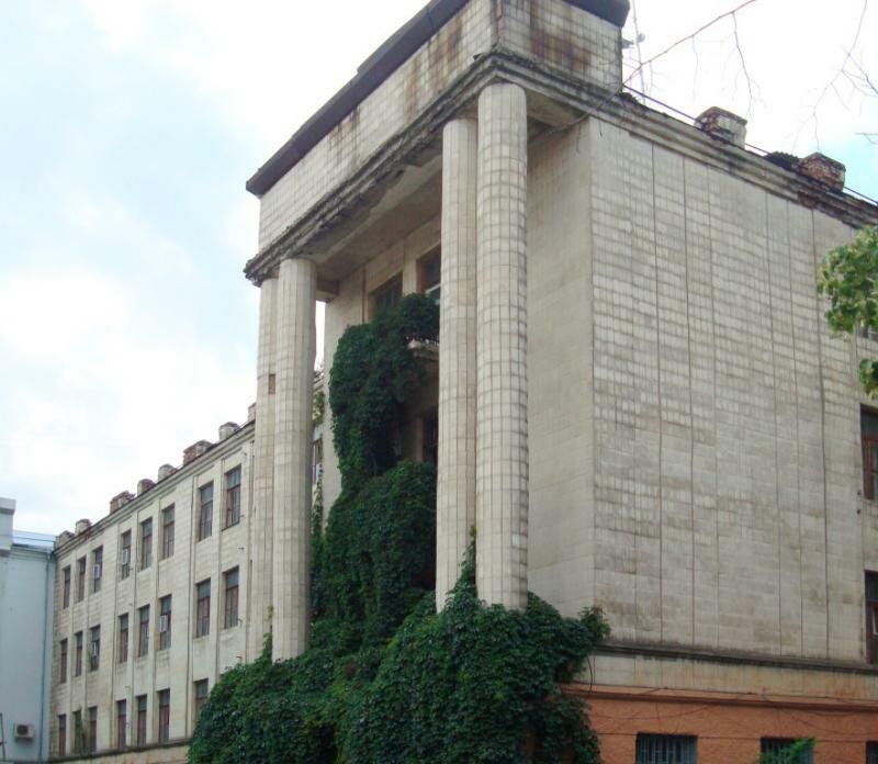 Луганськ, Демьохіна вул., 23