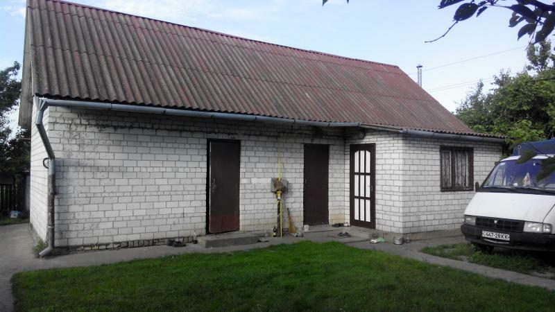 Київська обл., Бориспільський район, м. Переяслав, Молодёжная вул., 8