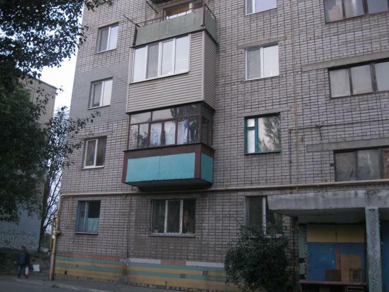 Днепропетровская обл., г. Каменское, Алтайская ул., 20