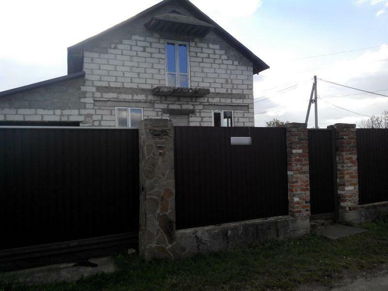 Киевская обл., Иванковский район, пгт Иванков, Ватутина ул., 93А