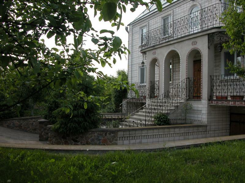 Київська обл., Вишгородський район, с. Литвинівка, Лесі Українки вул., 168