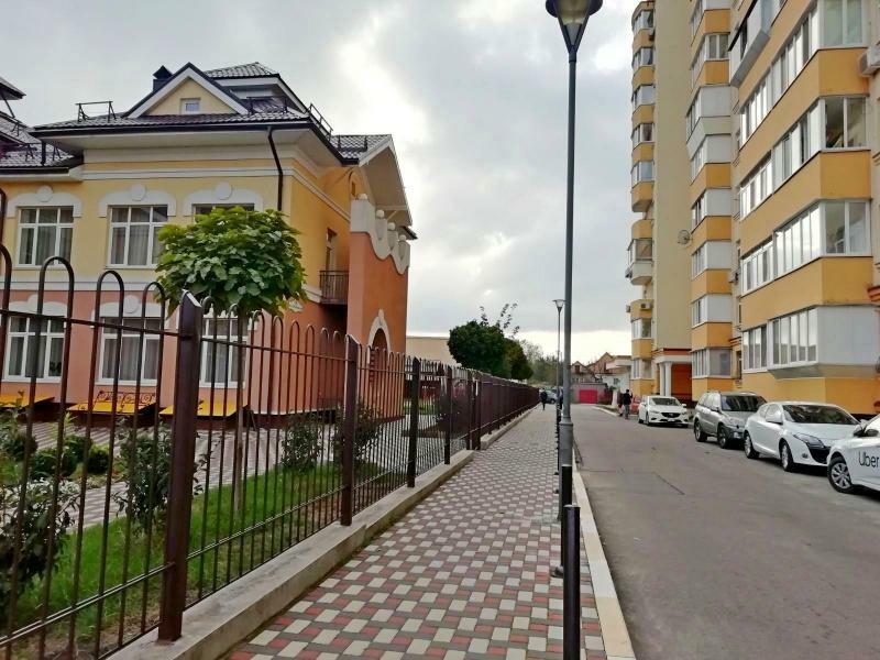 Киевская обл., Бучанский район, г. Буча, Центральная ул., 33/1