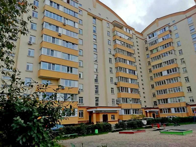 Киевская обл., Бучанский район, г. Буча, Центральная ул., 33/1