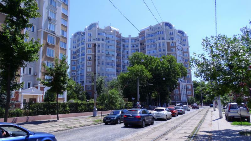 Продажа 3-комнатной квартиры 94 м², Французский бул., 9