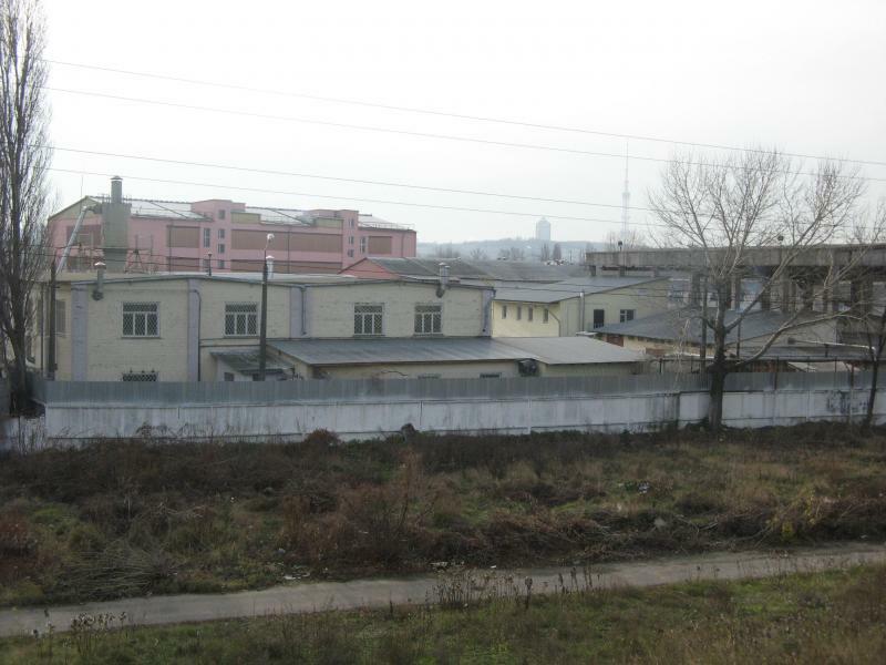 Київ, Лугова (Оболонь) вул., 1