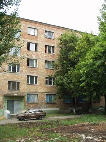 Киев, Ломоносова ул., 34/1