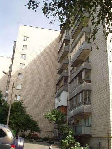 Киев, Кургановская ул., 3