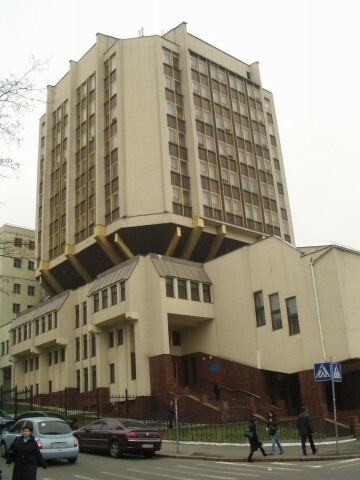 Київ, Лабораторна вул., 5/17