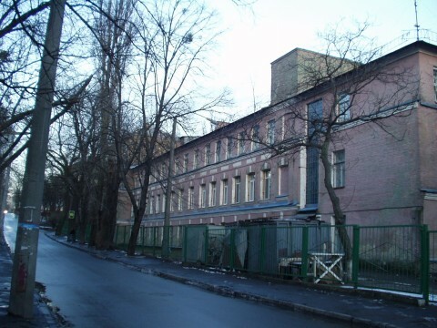 Киев, Лабораторный пер., 18
