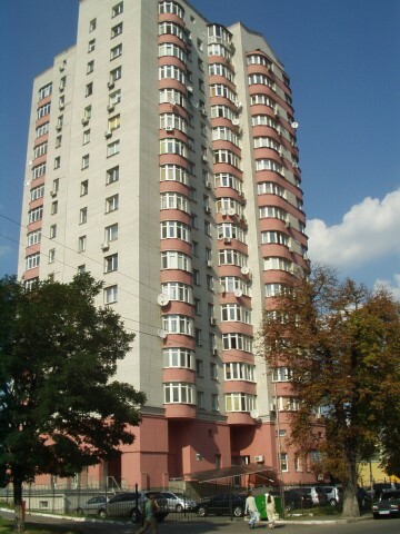 Продажа 3-комнатной квартиры 138 м², Николая Голего ул., 6