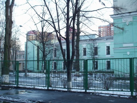 Киев, Лабораторный пер., 14