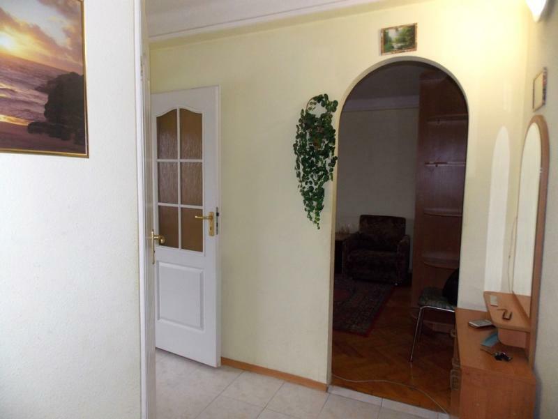 2-комнатная квартира посуточно 57 м², Леси Украинки бул., 28