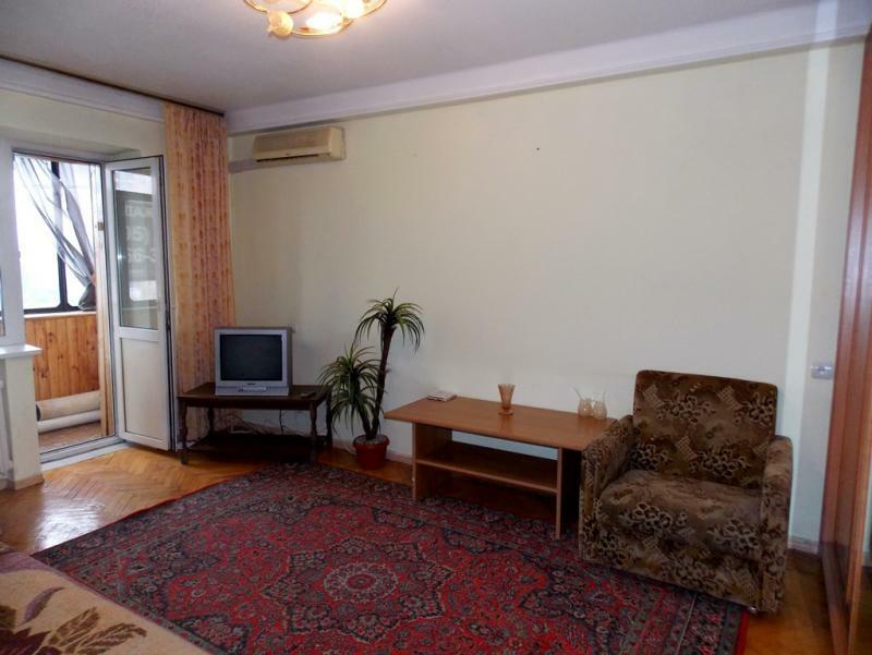 2-комнатная квартира посуточно 57 м², Леси Украинки бул., 28