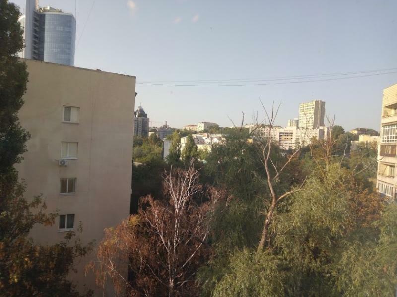 1-комнатная квартира посуточно 38 м², Леси Украинки бул., 5