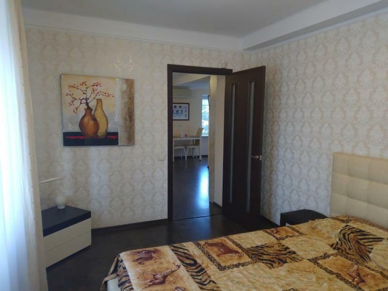 1-комнатная квартира посуточно 38 м², Леси Украинки бул., 5