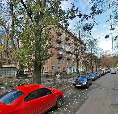 Продаж 3-кімнатної квартири 70 м², Леоніда Первомайського вул., 4