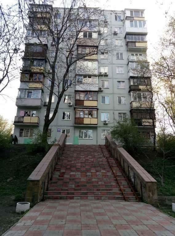 Київ, Лесі Українки бул., 16А