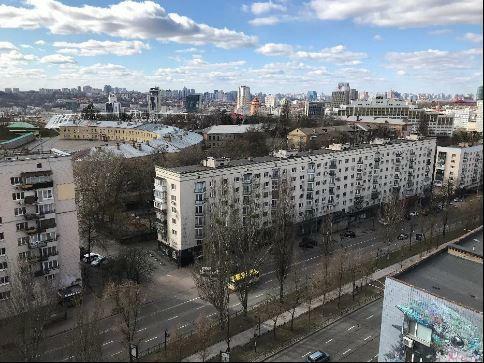 1-комнатная квартира посуточно 38 м², Леси Украинки бул., 7