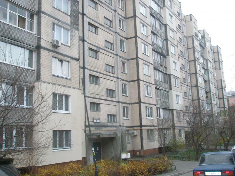 Киев, Ломоносова ул., 29