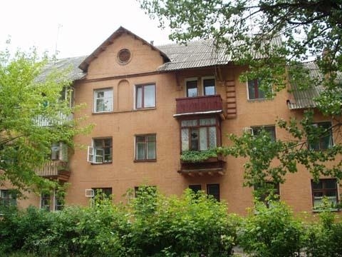 Киев, Юрия Поправки ул., 13