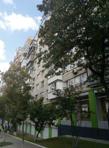 Оренда 4-кімнатної квартири 90 м², Лесі Українки бул., 9