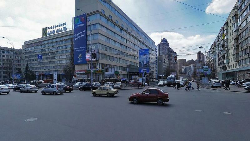 Київ, Лесі Українки бул., 26