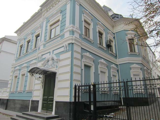 Київ, Люксембург вул., 10