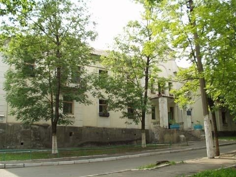 Киев, Михаила Стельмаха ул., 16