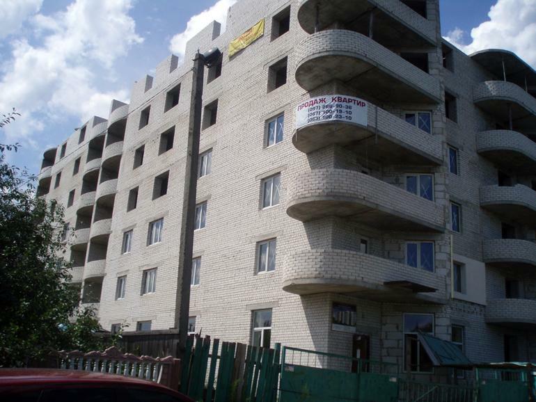 Киевская обл., Бородянский район, пгт Бородянка, Жовтнева ул., 5