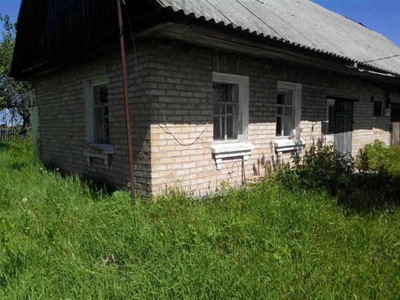 Киевская обл., Иванковский район, с. Обуховичи, 1 мая ул., 34