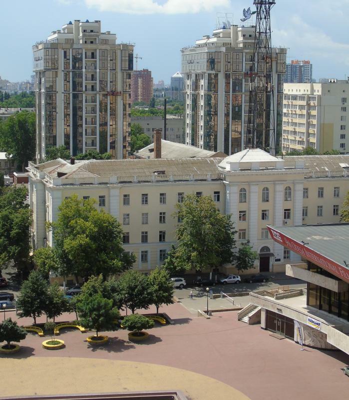 Продаж 2-кімнатної квартири 55 м², Итальянский бул., 1