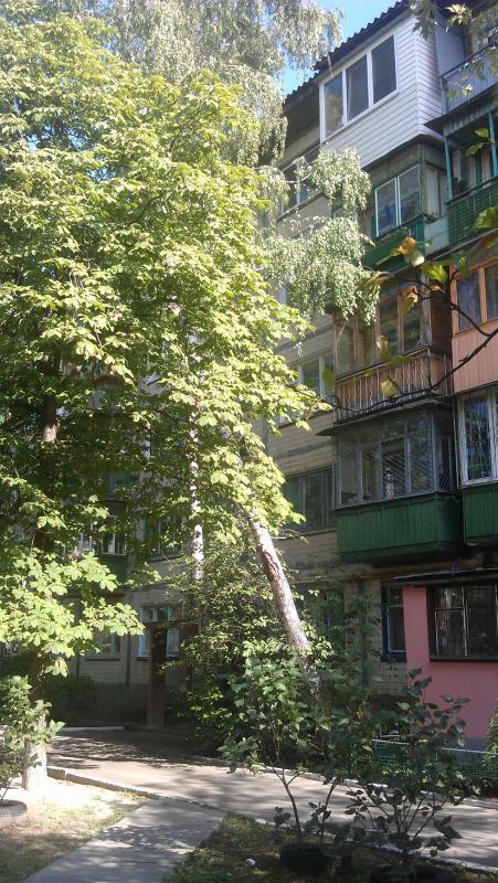 Киев, Красноткацкая ул., 23