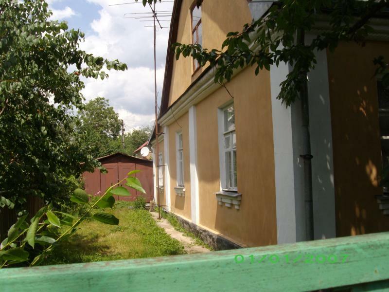 Киевская обл., Киево-Святошинский район, г. Боярка, Днепровская ул., 8