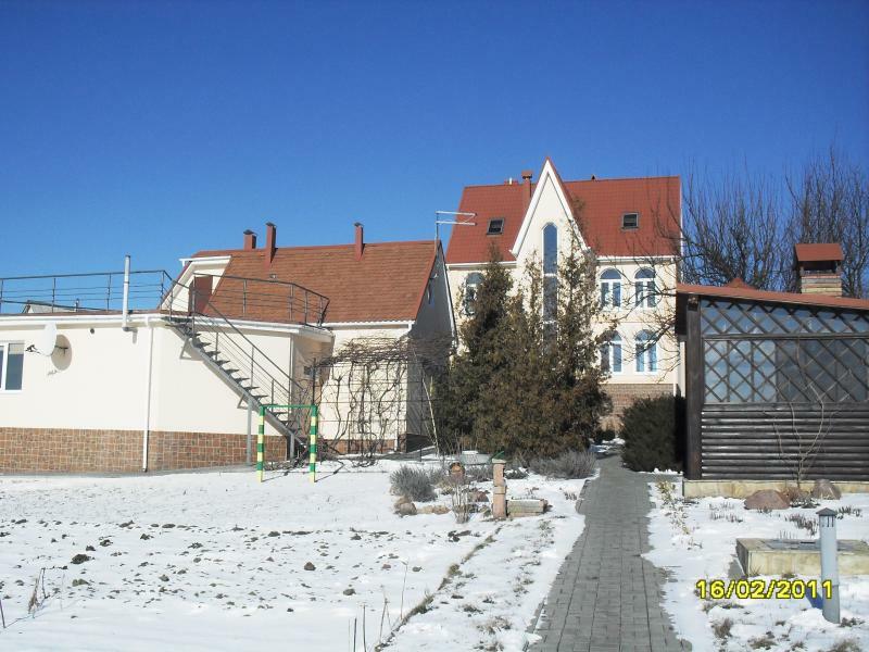 Київська обл., Києво-Святошинський район, с. Музичі, Киевская вул., 199