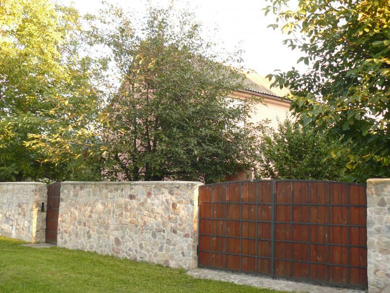 Киевская обл., Кагарлыкский район, с. Мировка, Щорса ул., 67