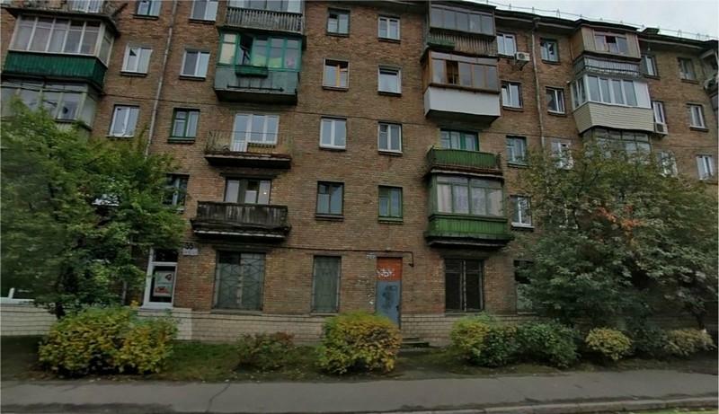 Продаж 3-кімнатної квартири 60 м², Привокзальна вул., 14