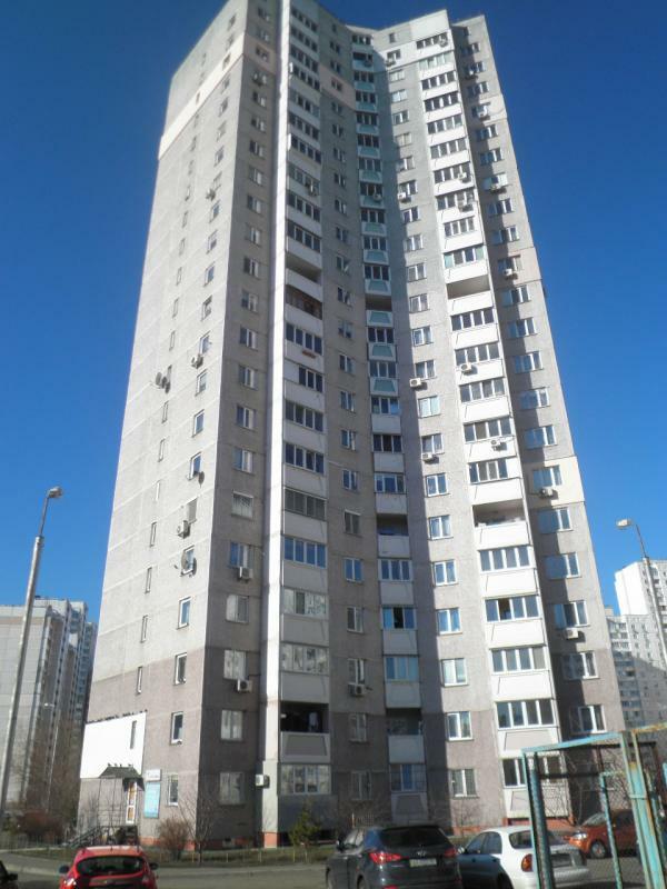 Киев, Радунская ул., 9Б