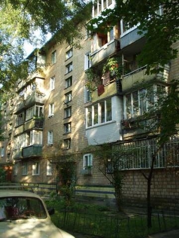 Киев, Петра Запорожца ул., 14Б