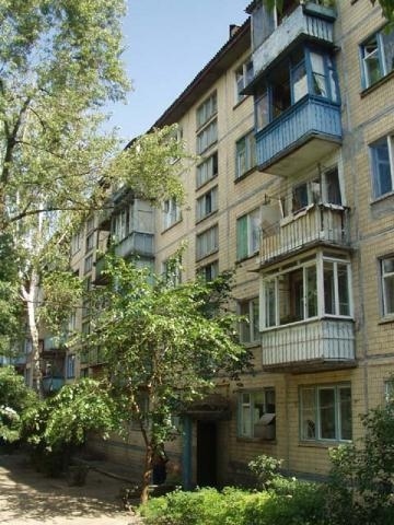 Продаж 1-кімнатної квартири 27 м², Перова бул., 42Б