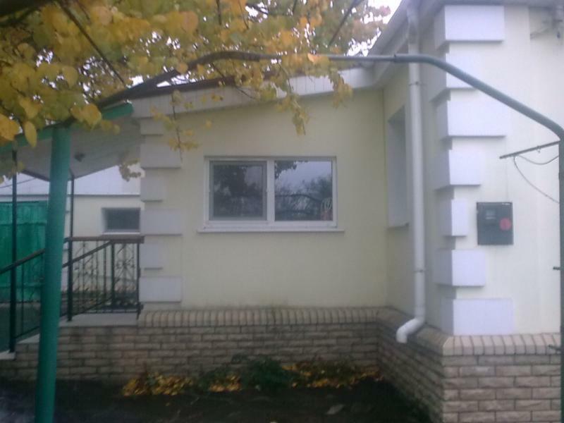 Луганская обл., Антрацитовский район, пгт Ивановка, Кирова ул., 4