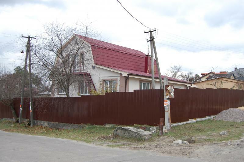 Київська обл., Києво-Святошинський район, с. Горенка, Леніна вул., 220