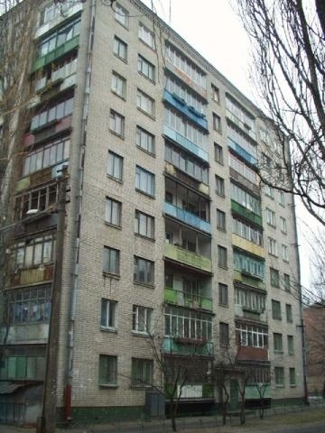 Київ, Олент Теліги вул., 39