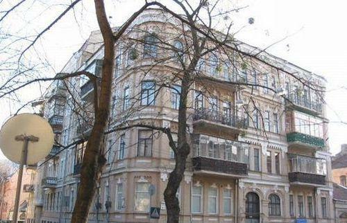 Оренда 3-кімнатної квартири 90 м², Мала Житомирська вул., 16/3