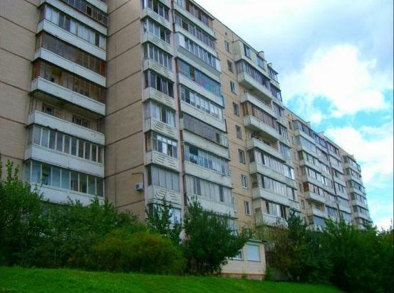 Оренда 3-кімнатної квартири 72 м², Мостицька вул., 14