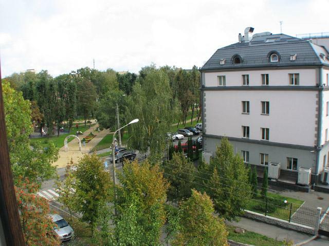 Киев, Керченская ул., 7/7