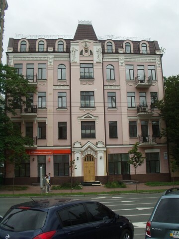 Киев, Жилянская ул., 108